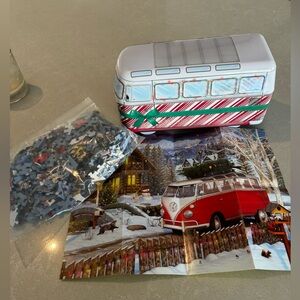 Eurographics VW Christmas Bus 550-piece jigsaw puzzle and Metal Tin Holder NWT